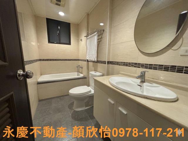 新竹東區透天-11